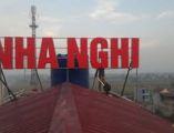 Biển quảng cáo nhà nghỉ