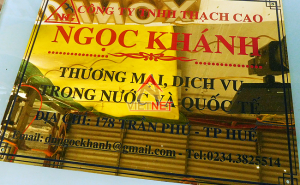 Bảng inox ăn mòn công ty Thạch Cao Ngọc Khánh
