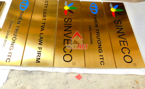 Gia công bảng inox ăn mòn cho công ty Sinveco 