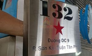 Bảng inox ăn mòn giá rẻ 132 Đường DC 9