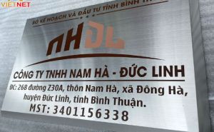 Bảng inox ăn mòn Nam Hà- Đức Linh