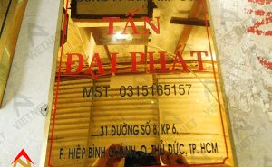 Bảng inox ăn mòn tên công ty Tấn Đại Phát