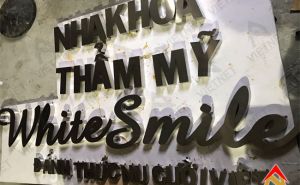 Chữ inox trắng Nha Khoa Thẩm Mỹ White Smile 