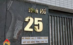 Chữ inox vàng Nhà Hồ 25