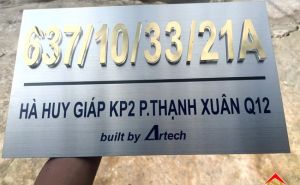 Gia công bảng số nhà đẹp Hà Huy Giáp
