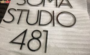 Gia công chữ inox trắng gương SOMA STUDIO 481