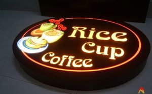 Hộp đèn quán cafe đẹp