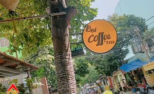 Hộp đèn mica hút nổi Bụi Coffee Beer