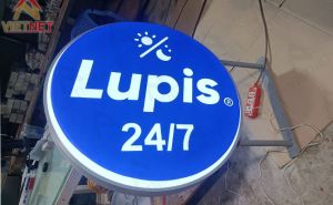 Hộp đèn mica hút nổi Lupis