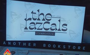 Làm hộp đèn quảng cáo đẹp The Razcals