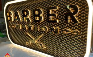 Làm hộp đèn quảng cáo BARBER