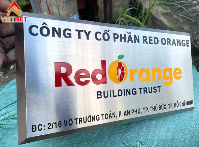 bang-inox-an-mon-gia-re-ben-dep-dap-ung-moi-nhu-cau