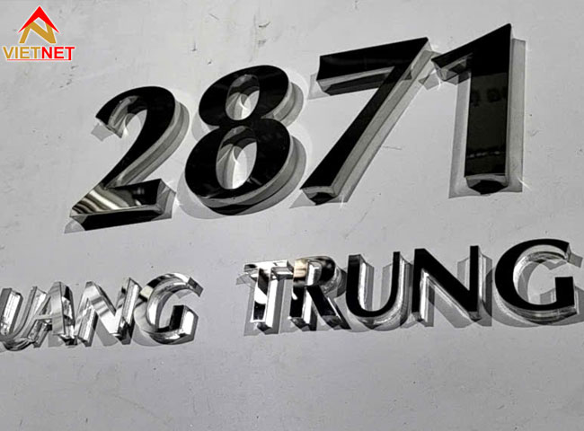 chu-inox-trang-sang-trong-va-tao-diem-nhan-an-tuong