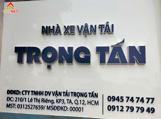 lam-bang-hieu-gia-re-tai-tphcm