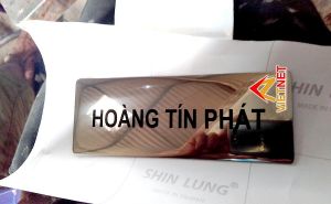 Bảng inox ăn mòn tên Hoàng Tín Phát