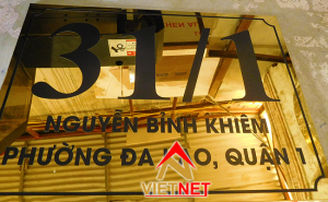 Mẫu bảng inox ăn mòn số nhà Nguyễn Bỉnh Khiêm - Quận 1