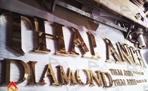 Bảng hiệu chữ inox vàng Tiệm Thái Anh Diamond